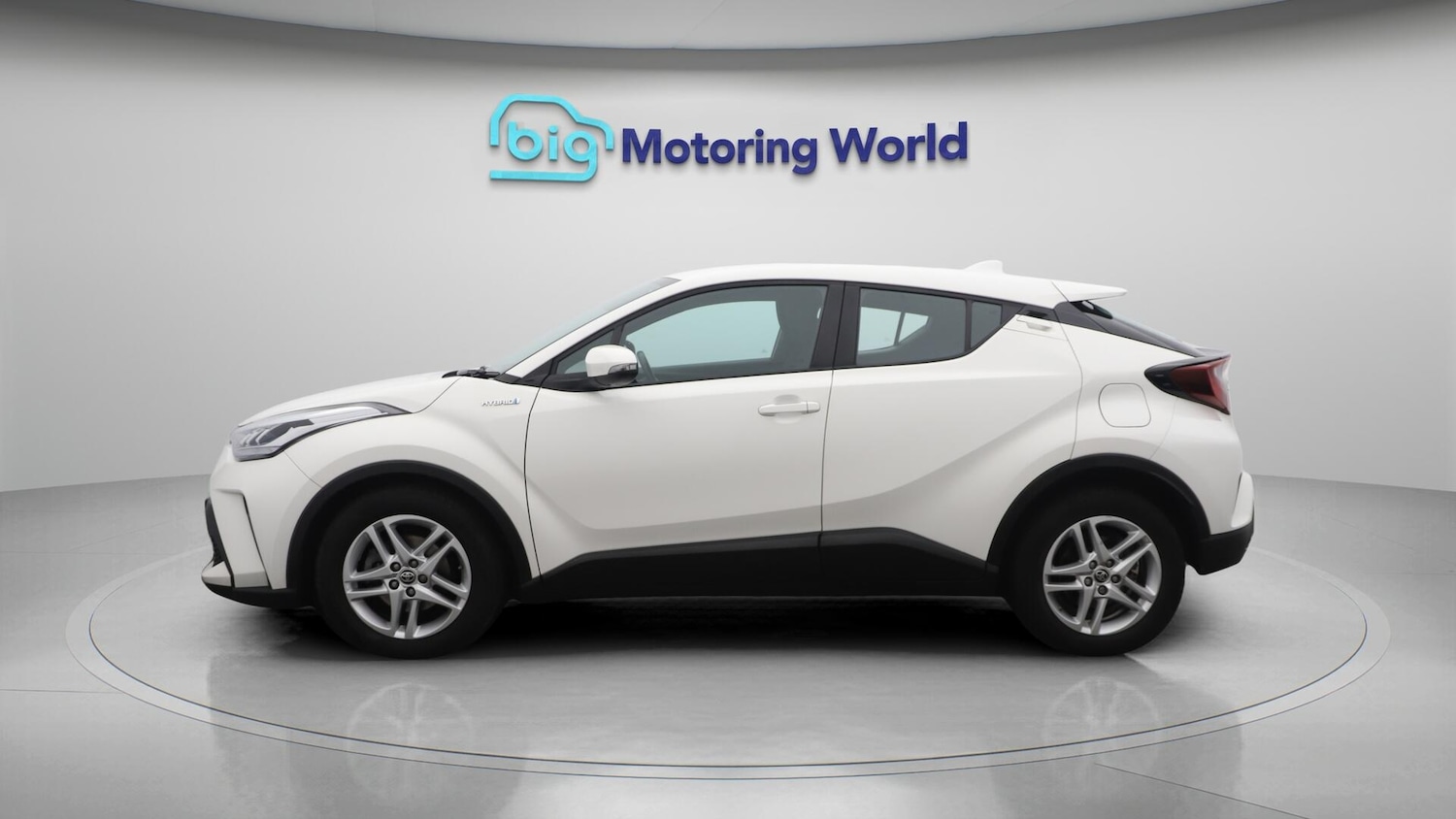 Used Toyota C-HR 2021 for sale - 76348847: Photo 5