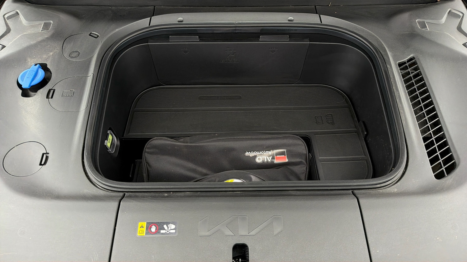 Used Kia EV9 2025 for sale - 78029630: Photo 18