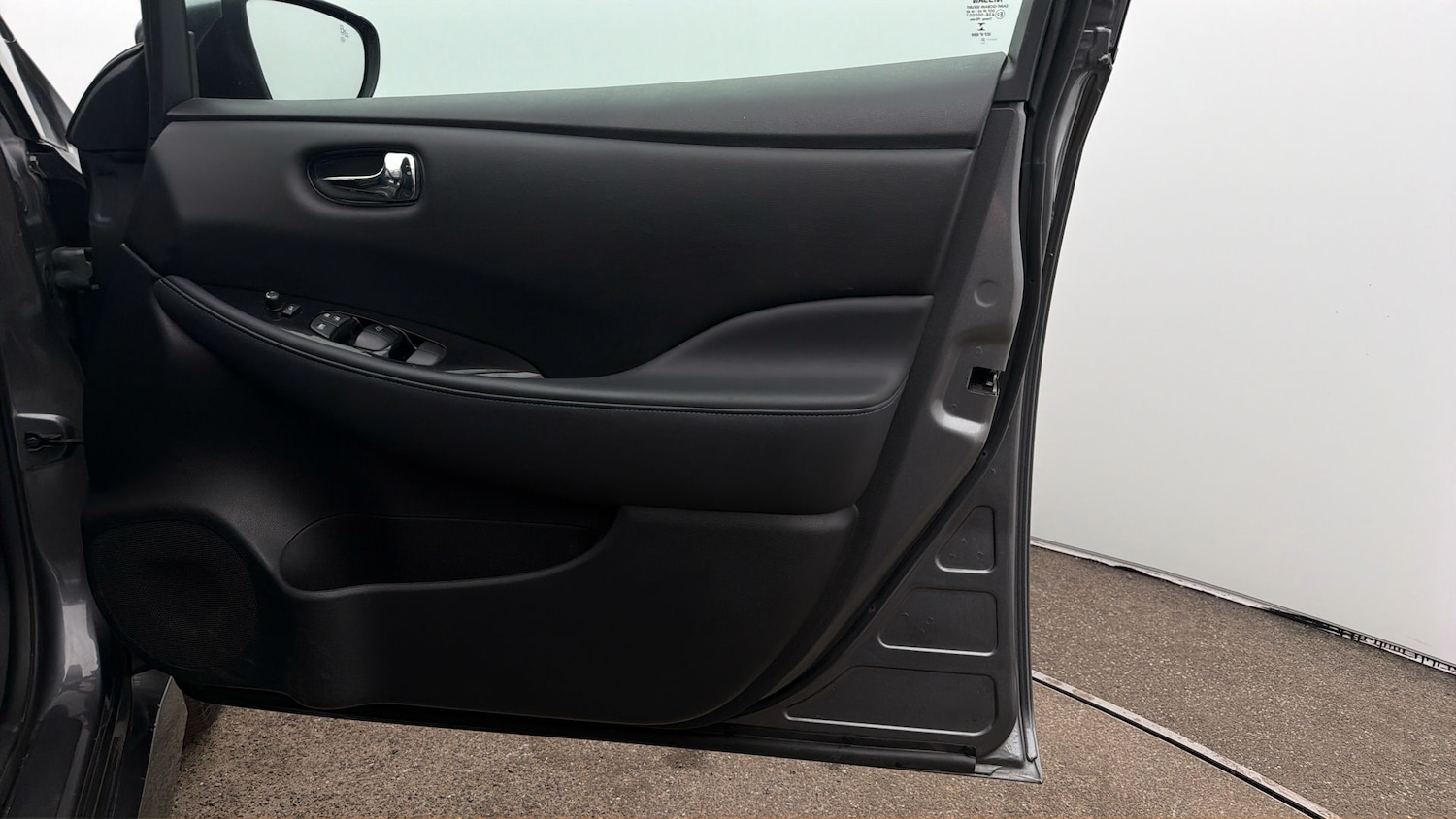 Used Nissan Leaf 2021 for sale - 78053084: Photo 14