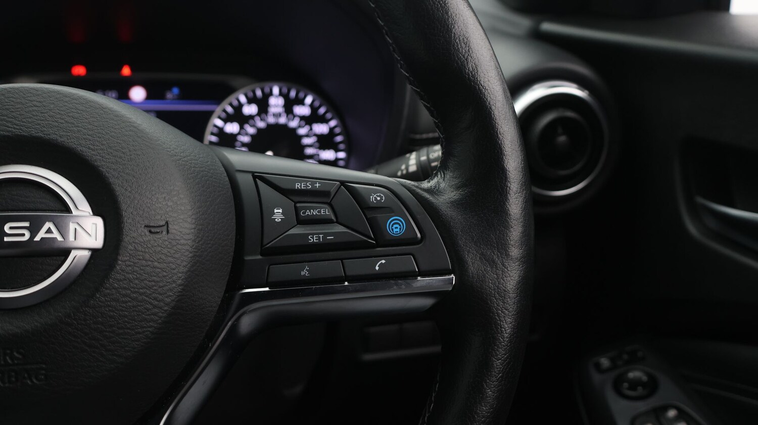 Used Nissan Juke 2023 for sale - 77578090: Photo 25