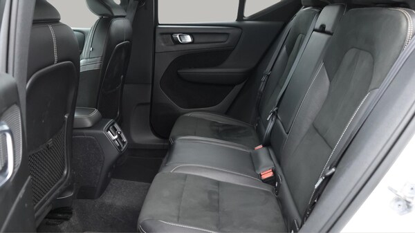 Used Volvo XC40 2019 for sale - 75756846: Photo 25