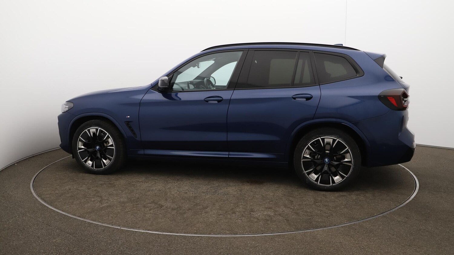 Used BMW iX3 2023 for sale - 76189928: Photo 61