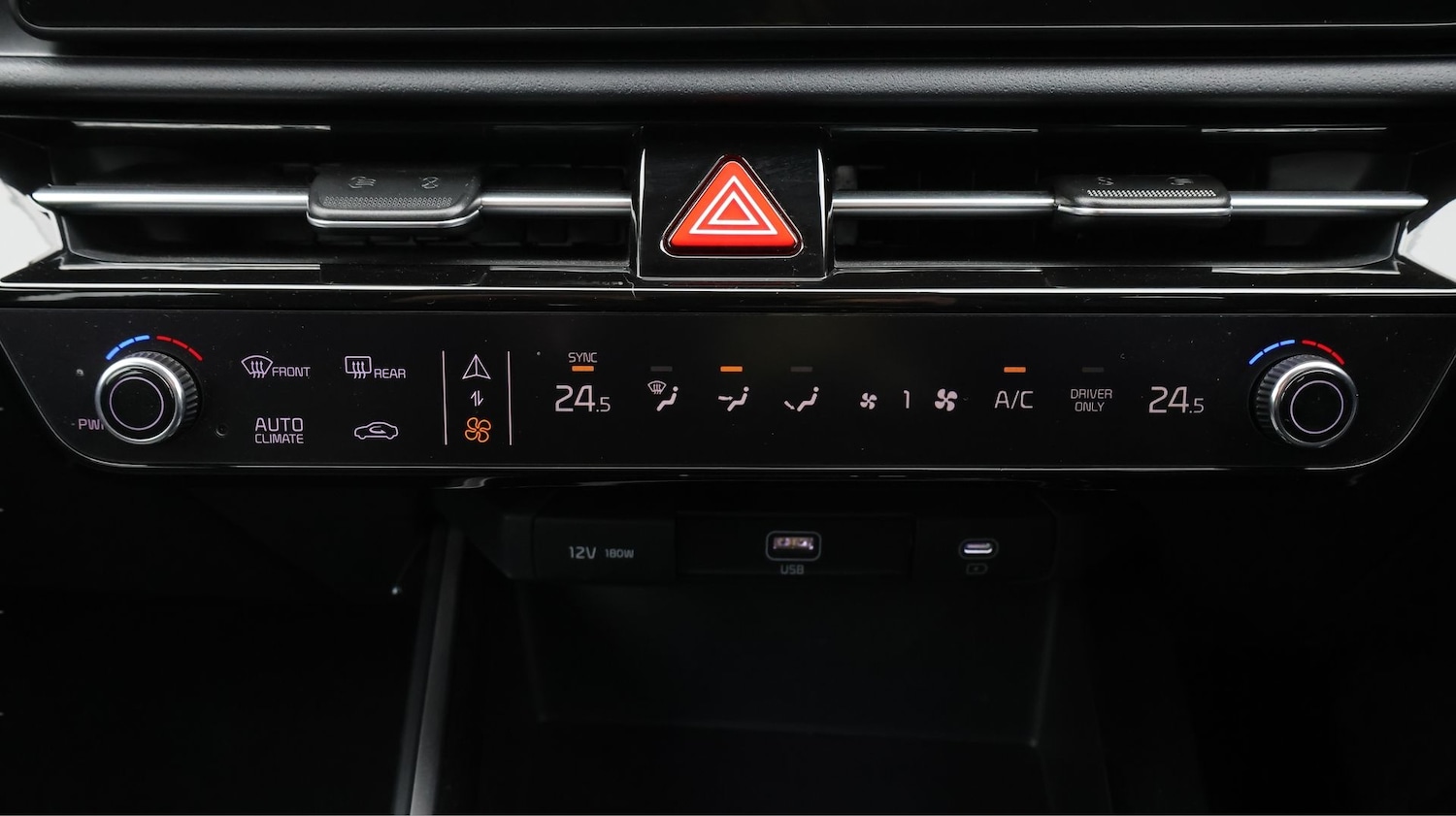 Used Kia Niro 2024 for sale - 77900925: Photo 12