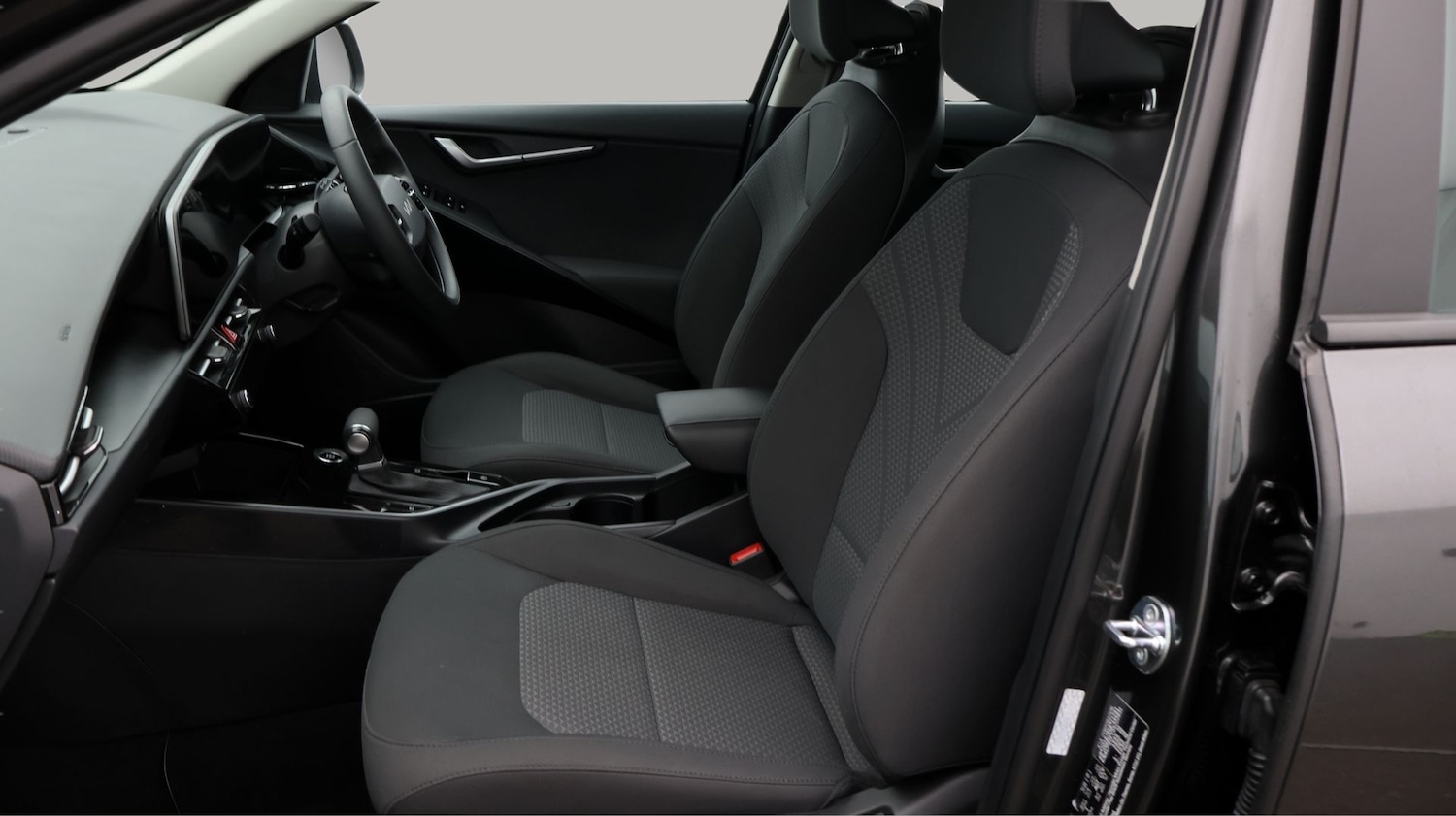 Used Kia Niro 2024 for sale - 77900925: Photo 14