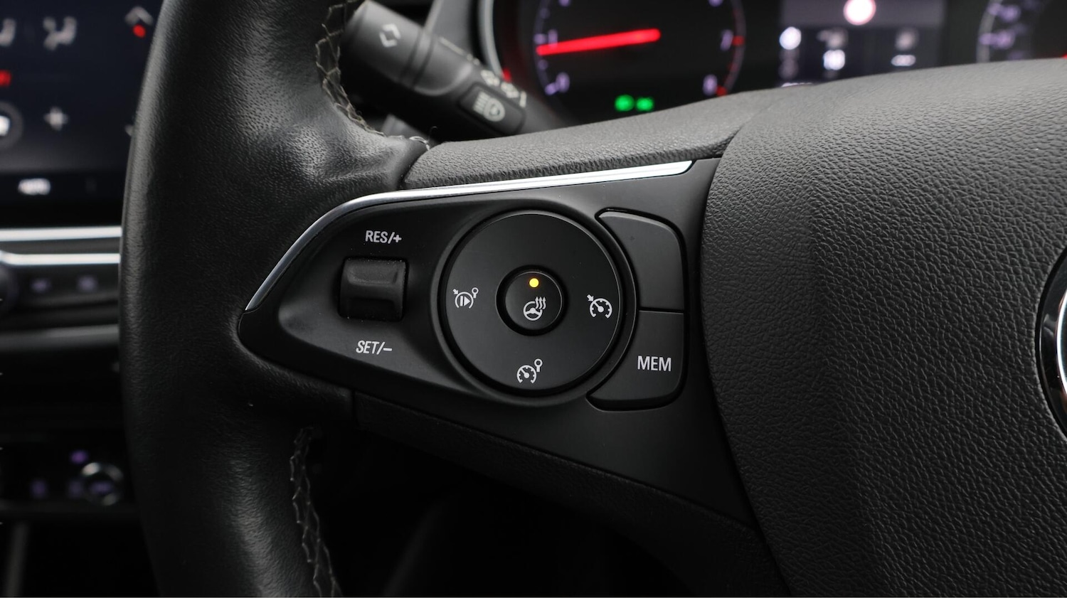 Used Vauxhall Crossland 2022 for sale - 76701392: Photo 23