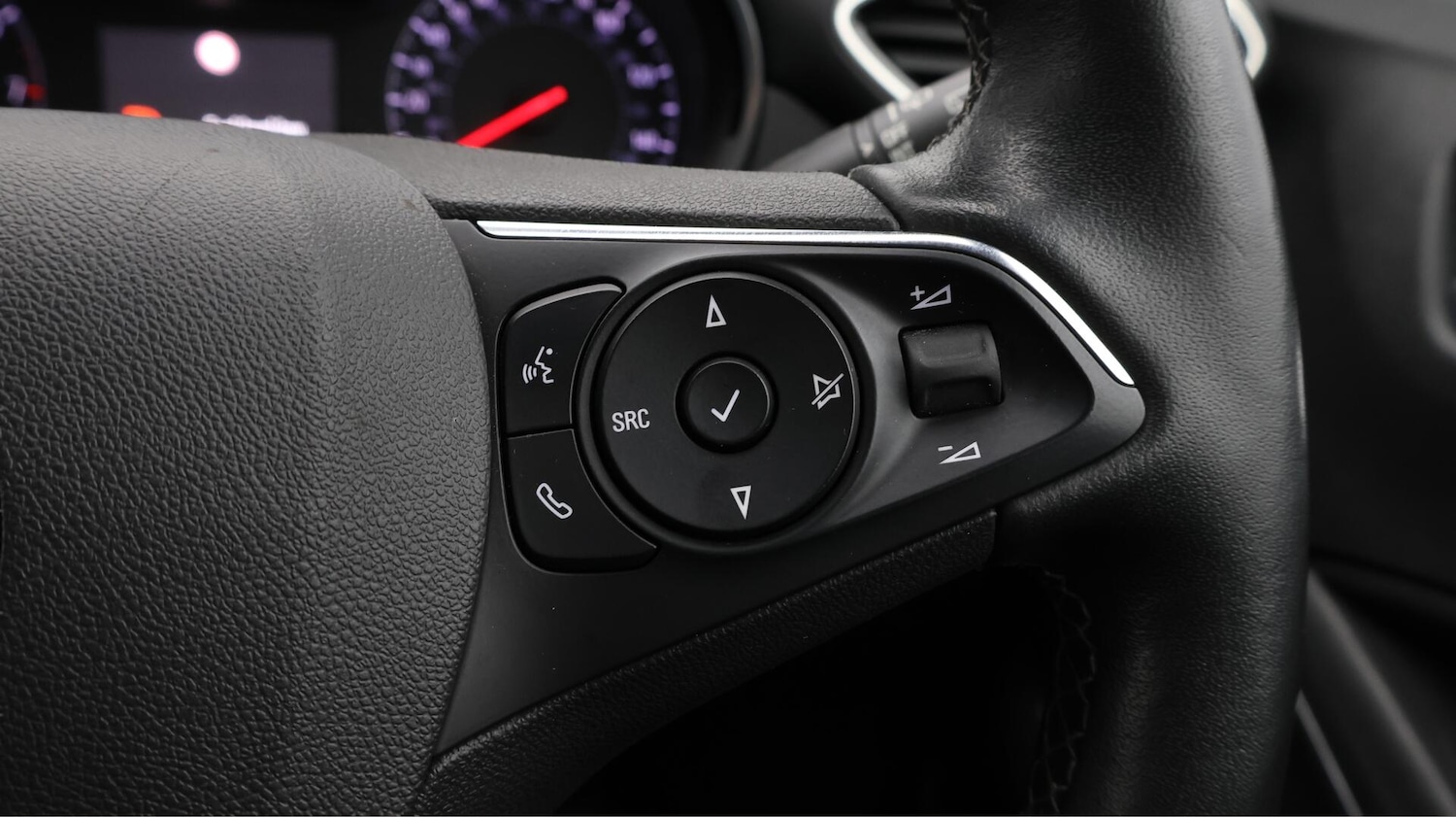 Used Vauxhall Crossland 2022 for sale - 76701392: Photo 24