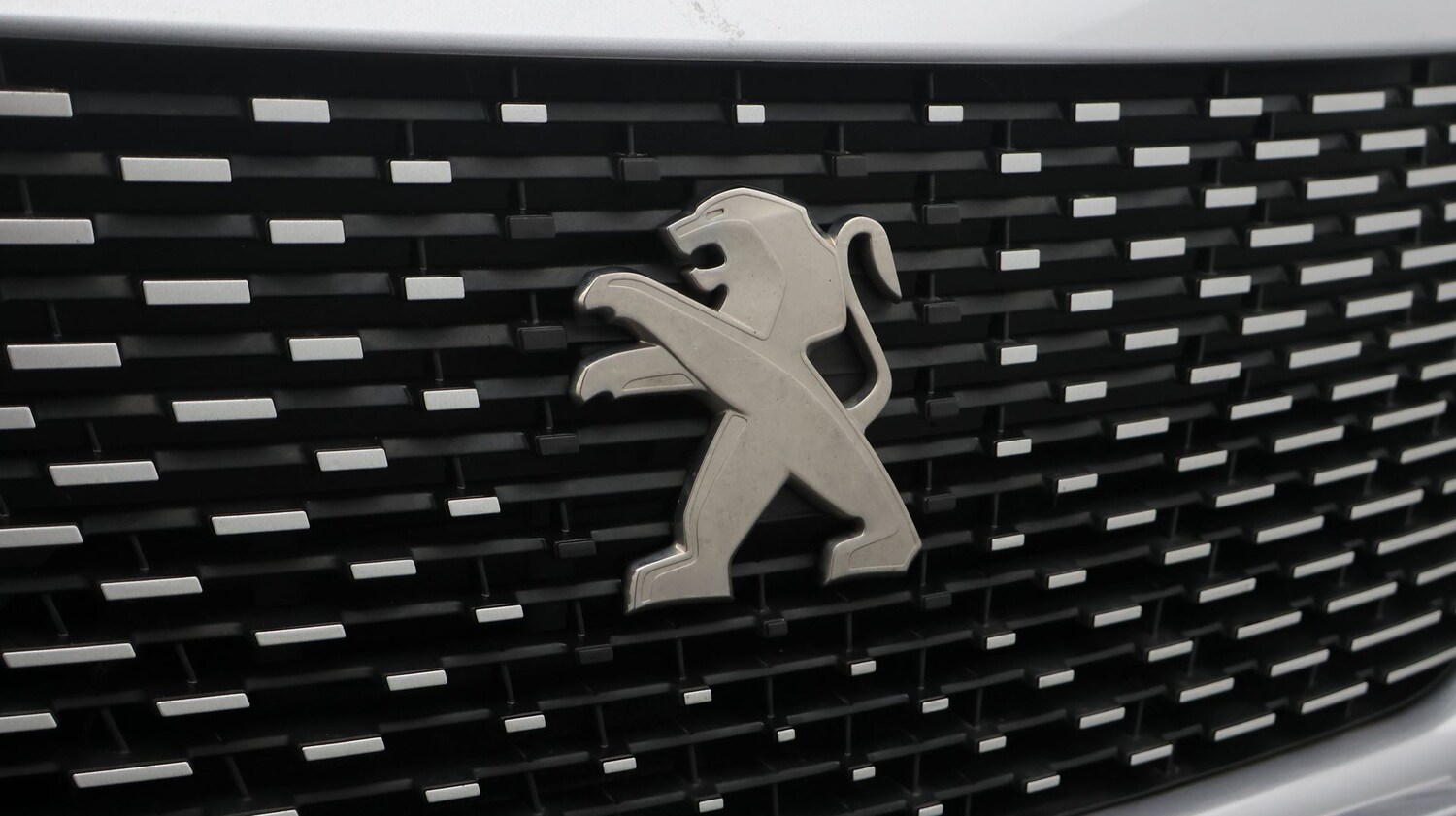 Used Peugeot 2008 2022 for sale - 77181575: Photo 25