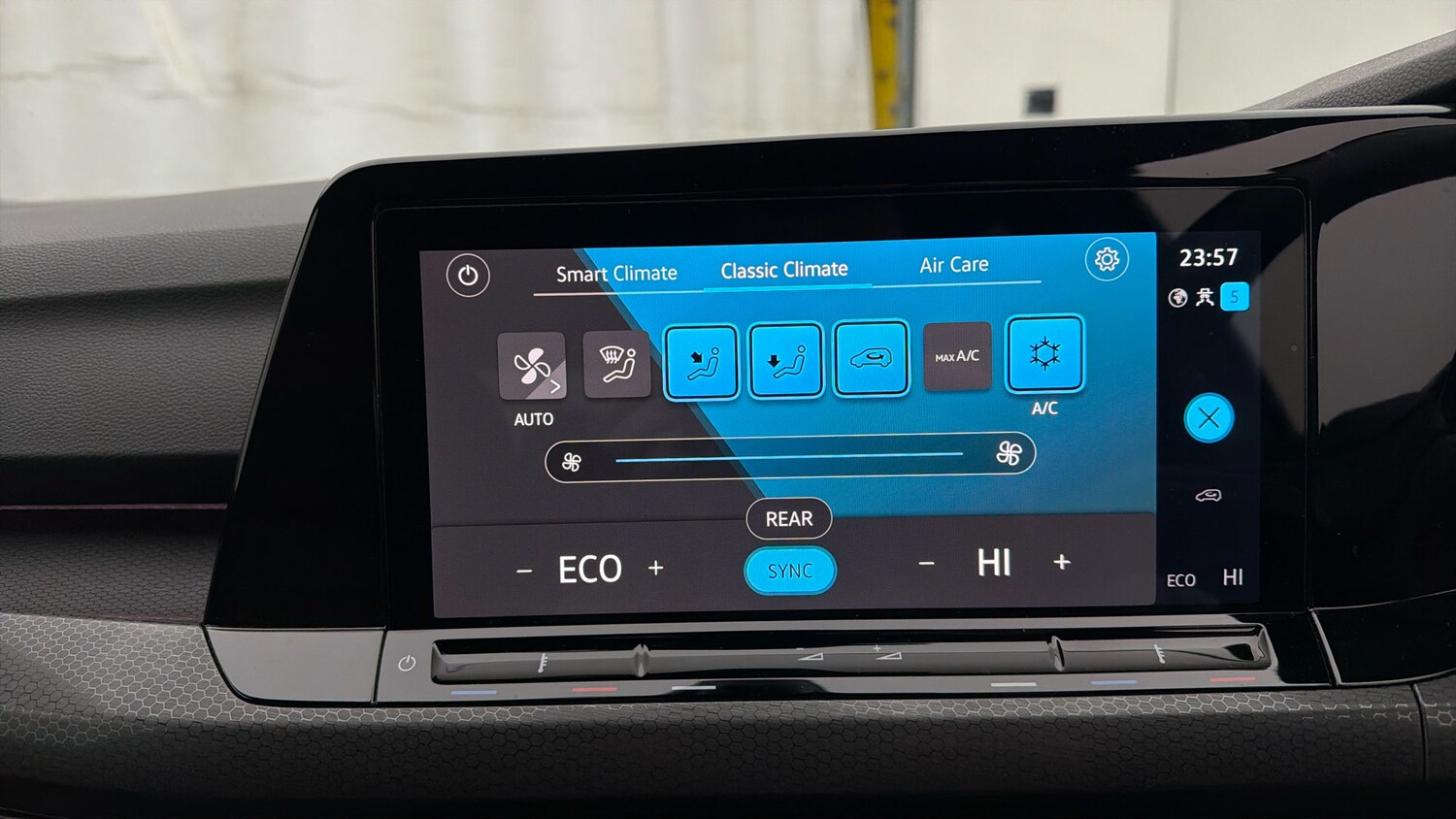 Used Volkswagen Golf for sale - 78106105: Photo 11