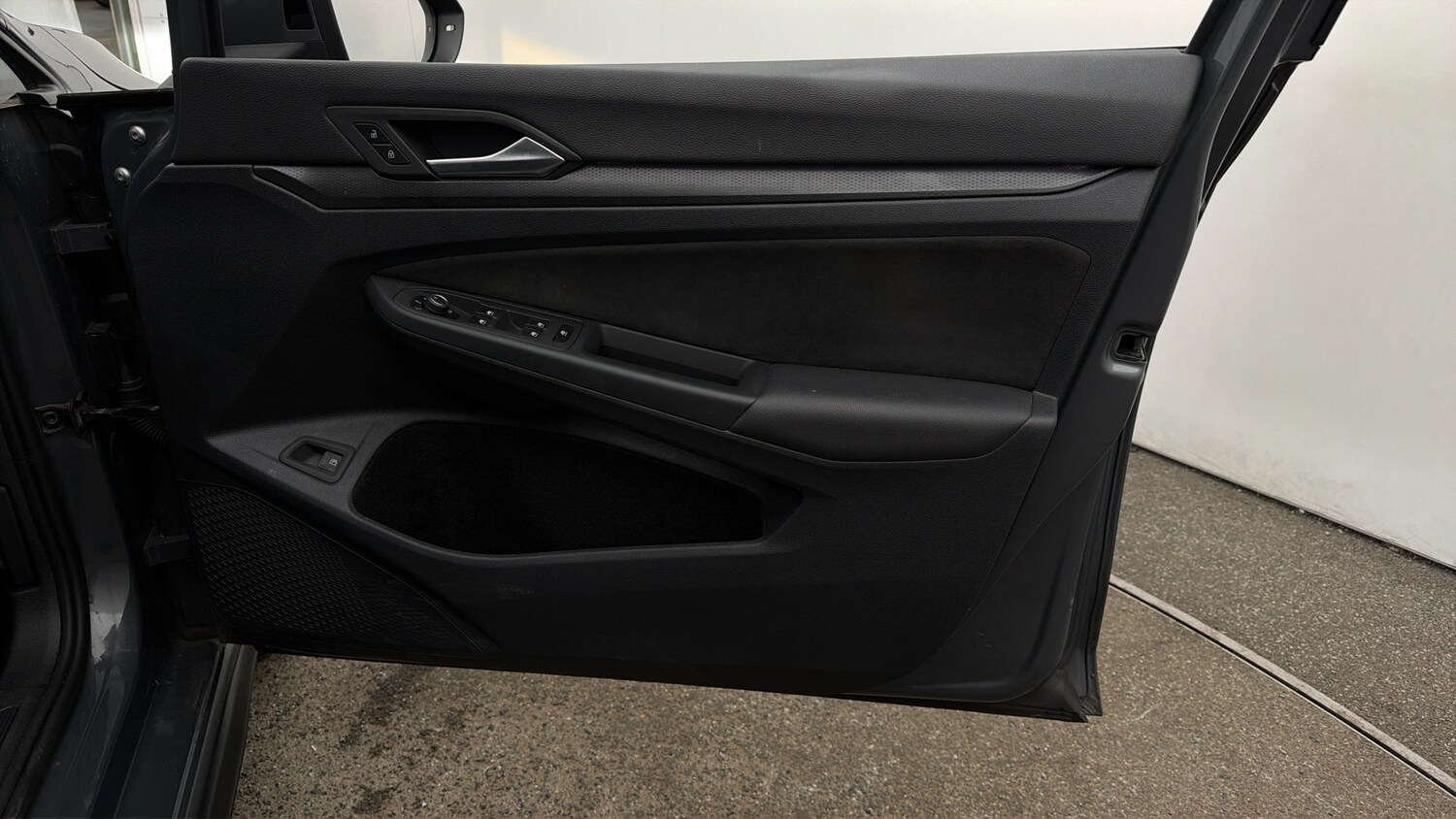 Used Volkswagen Golf for sale - 78106105: Photo 14