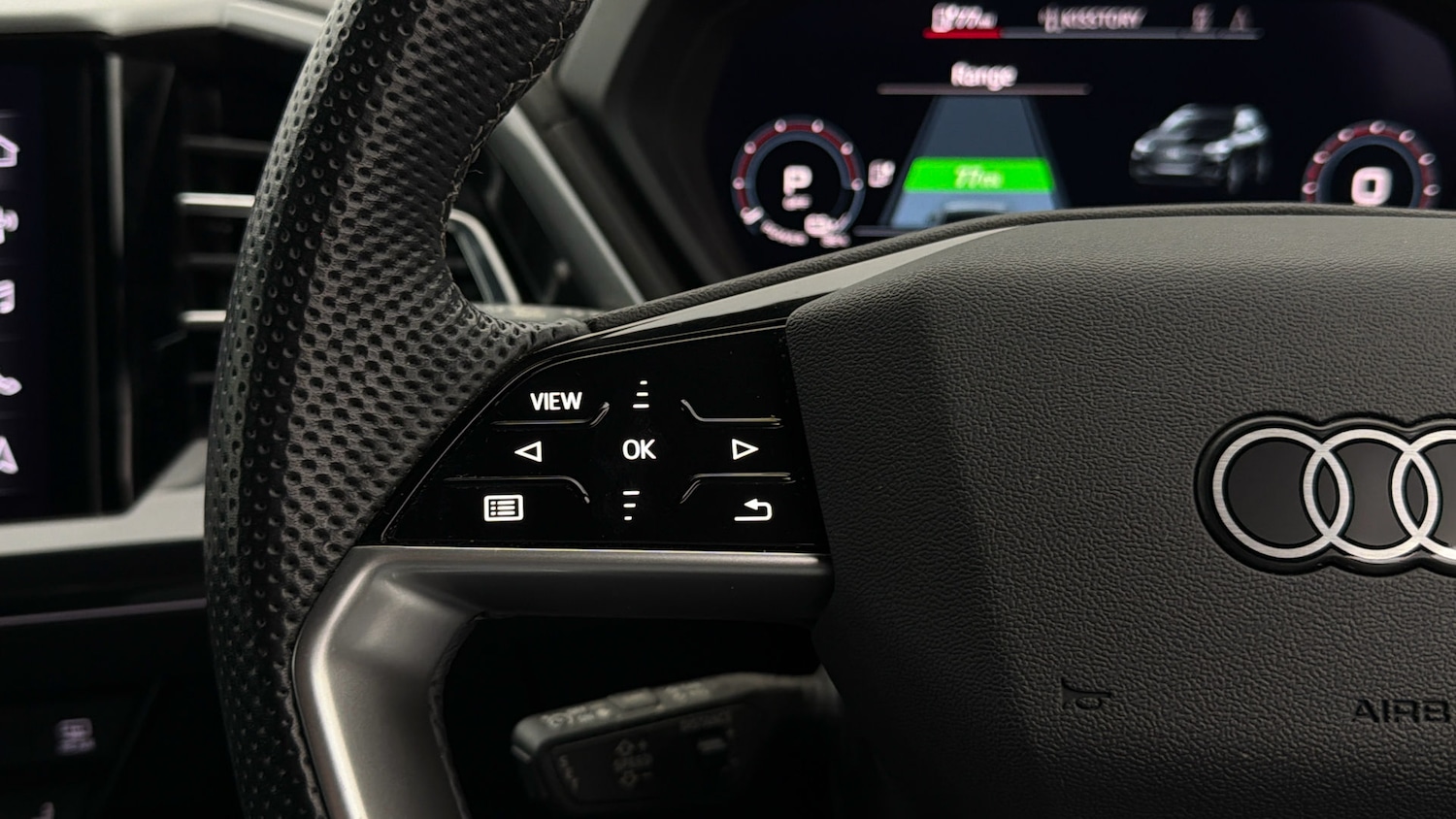 Used Audi Q4 e-tron 2022 for sale - 78123834: Photo 23