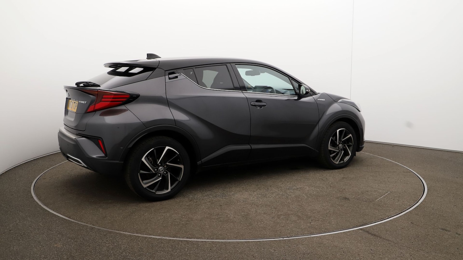 Used Toyota C-HR 2020 for sale - 76808885: Photo 45