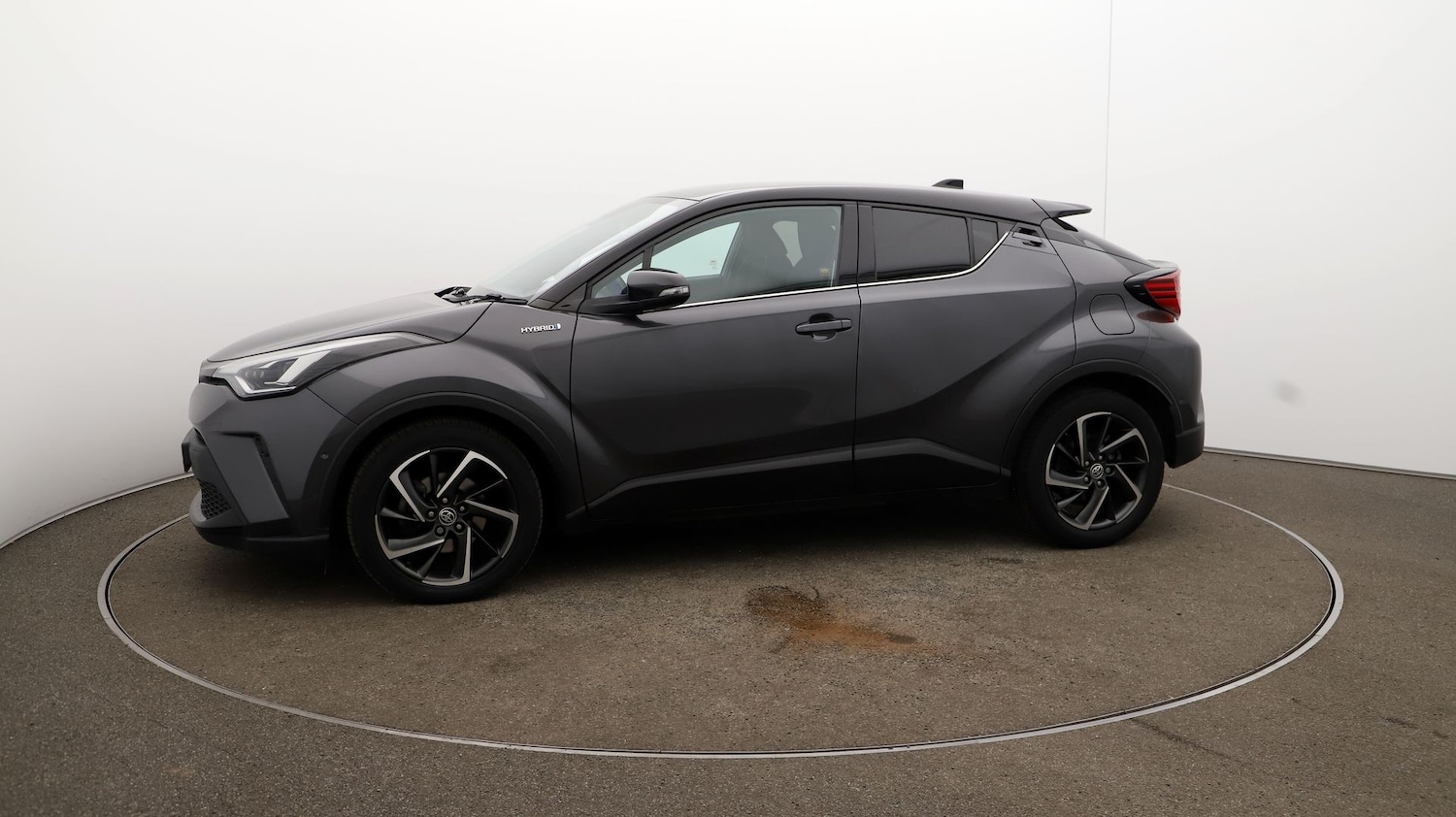 Used Toyota C-HR 2020 for sale - 76808885: Photo 59