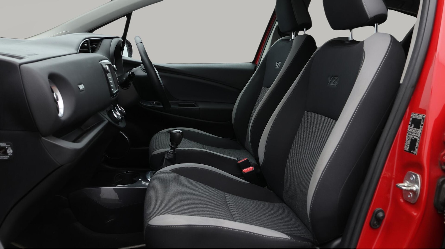 Used Toyota Yaris 2020 for sale - 76013147: Photo 15