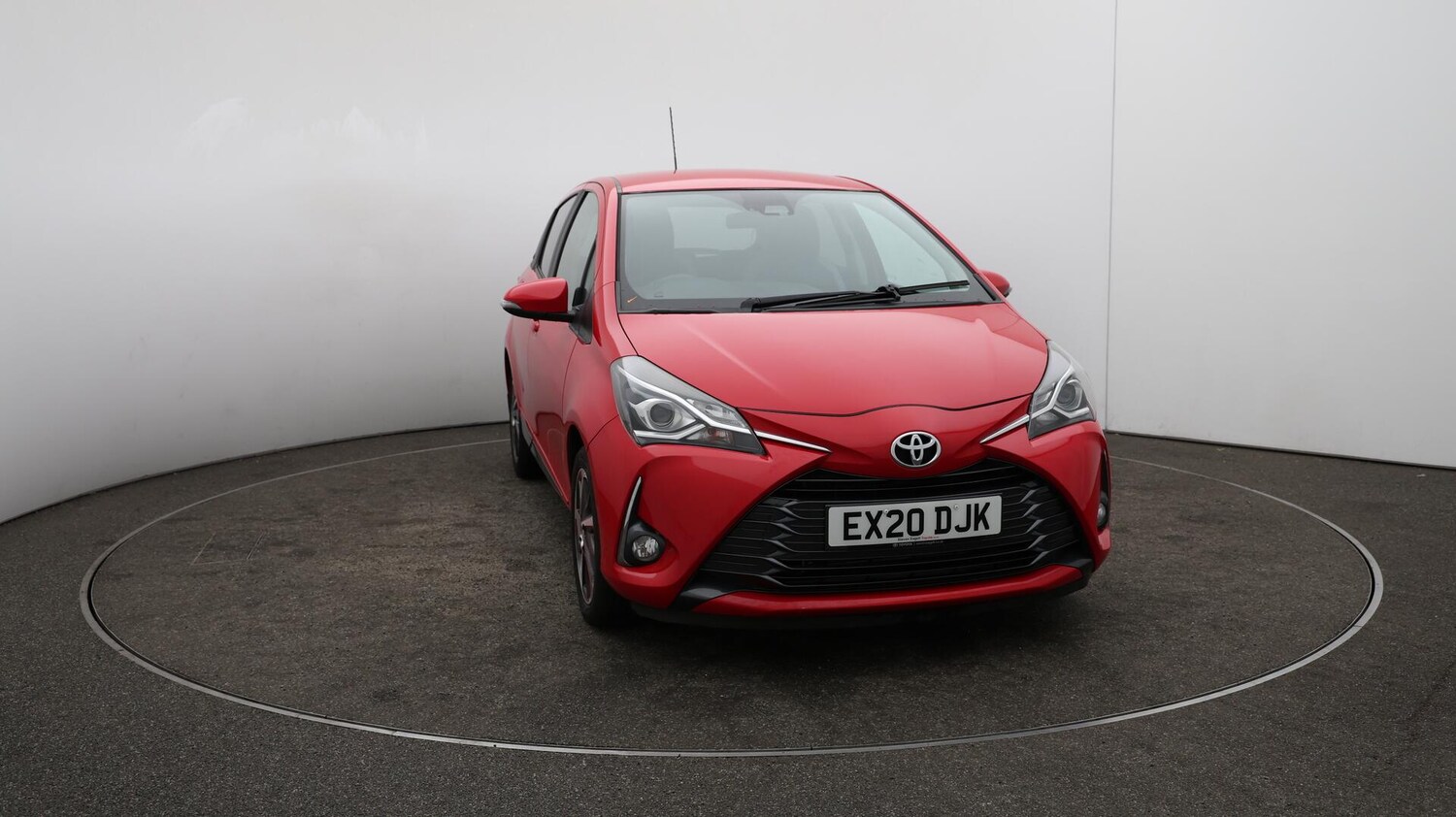 Used Toyota Yaris 2020 for sale - 76013147: Photo 41