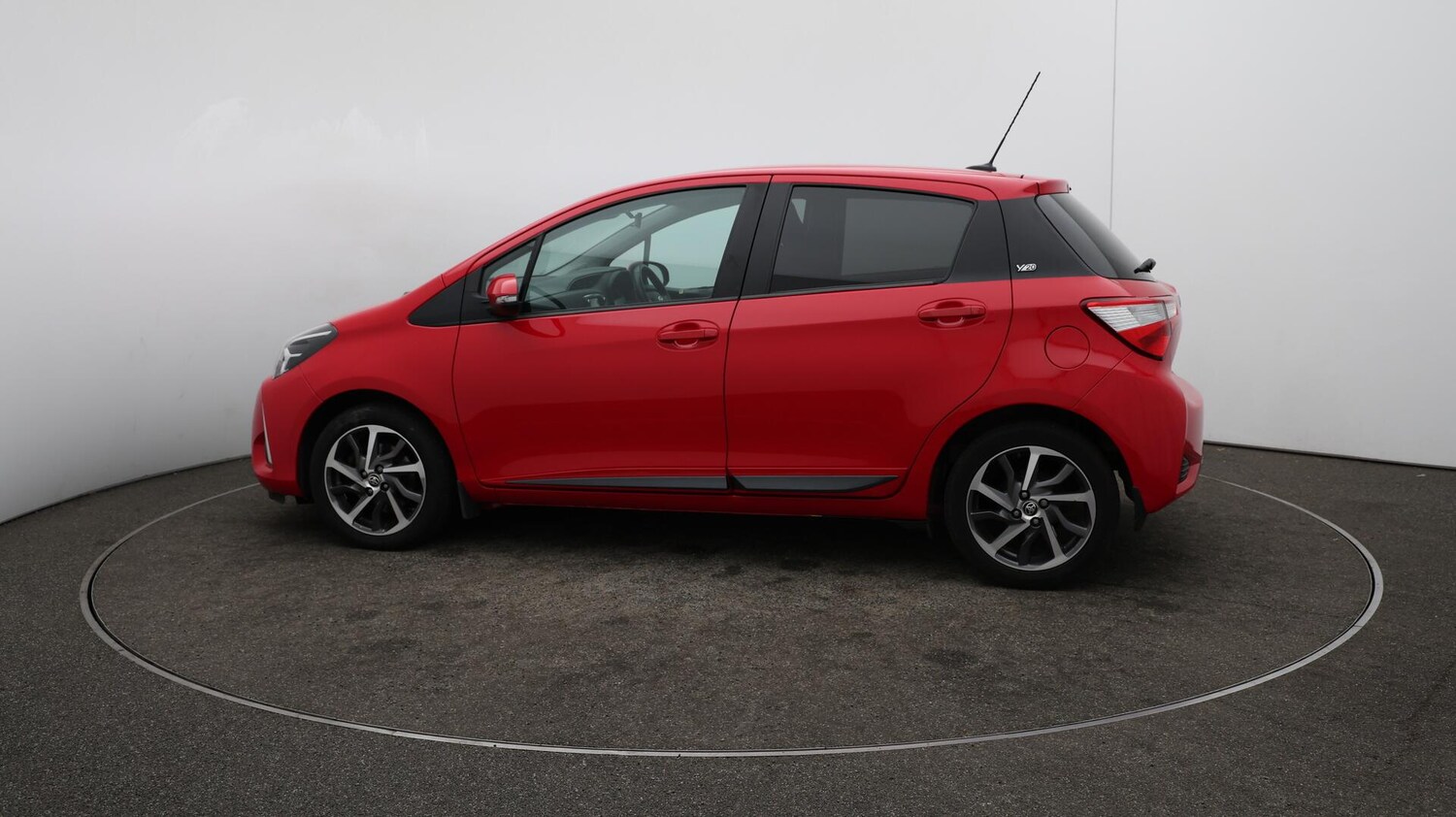 Used Toyota Yaris 2020 for sale - 76013147: Photo 58