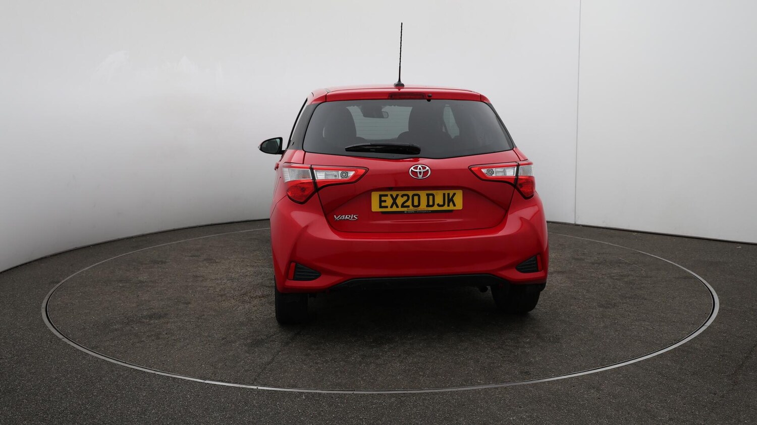 Used Toyota Yaris 2020 for sale - 76013147: Photo 59