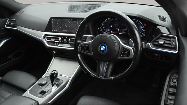 Used BMW 3 Series 2021 for sale - 76166342: Photo 10