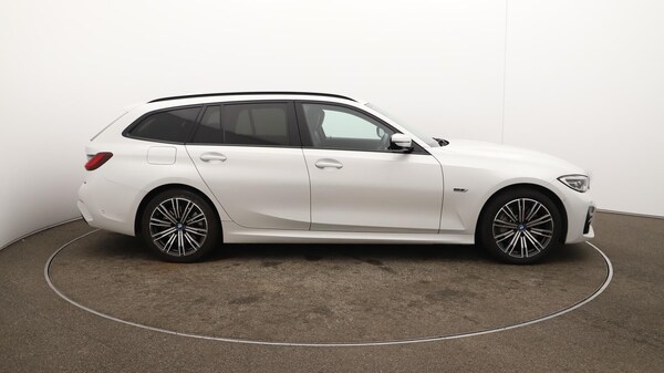 Used BMW 3 Series 2021 for sale - 76166342: Photo 51