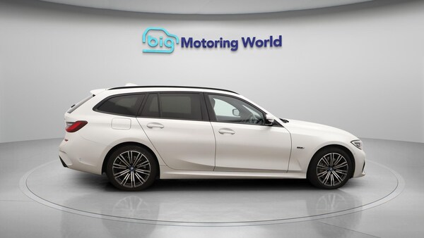 Used BMW 3 Series 2021 for sale - 76166342: Photo 9