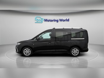 Used Ford Tourneo Connect 2023 for sale - 78826600: Photo