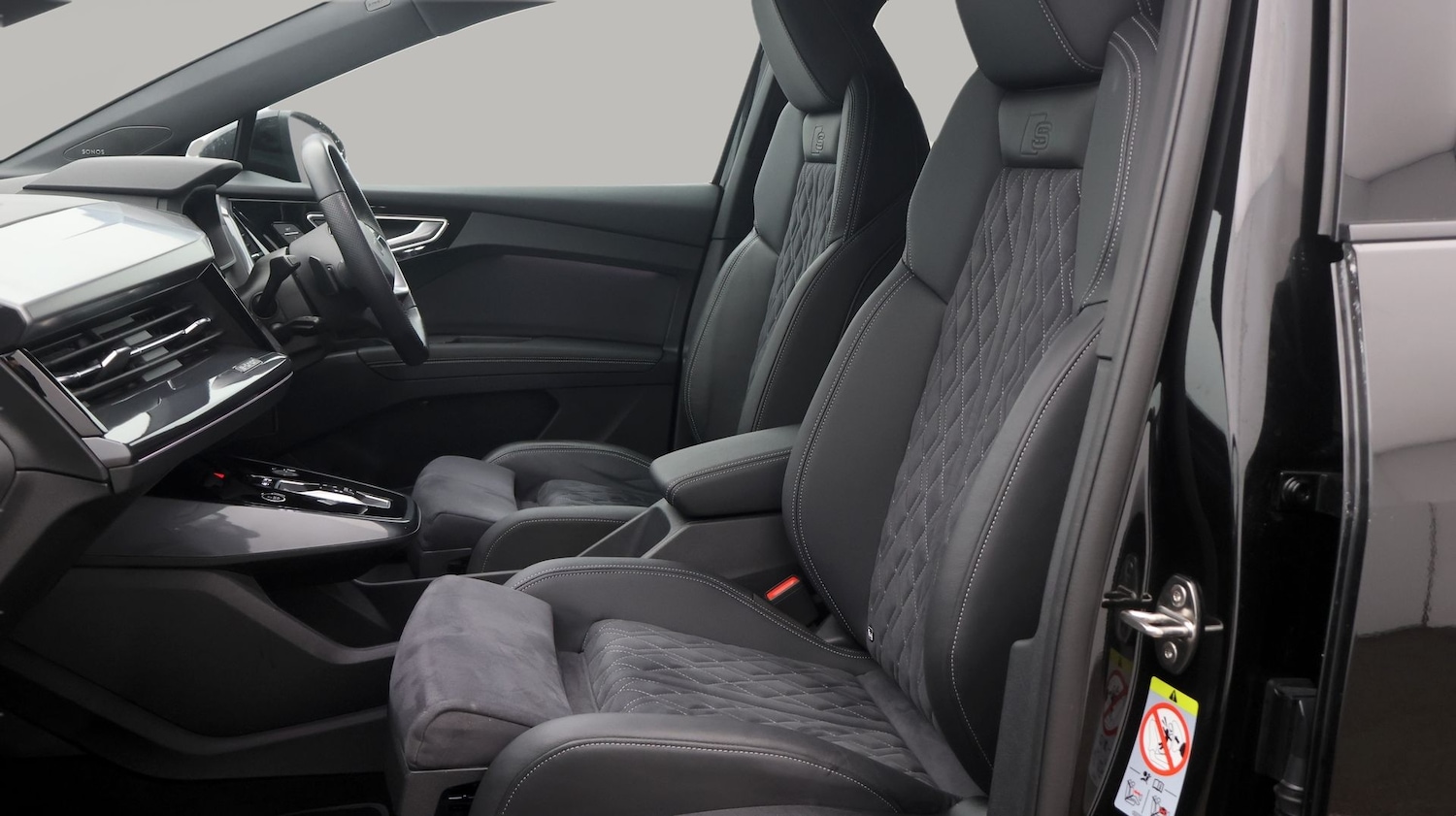 Used Audi Q4 e-tron 2024 for sale - 77382850: Photo 14