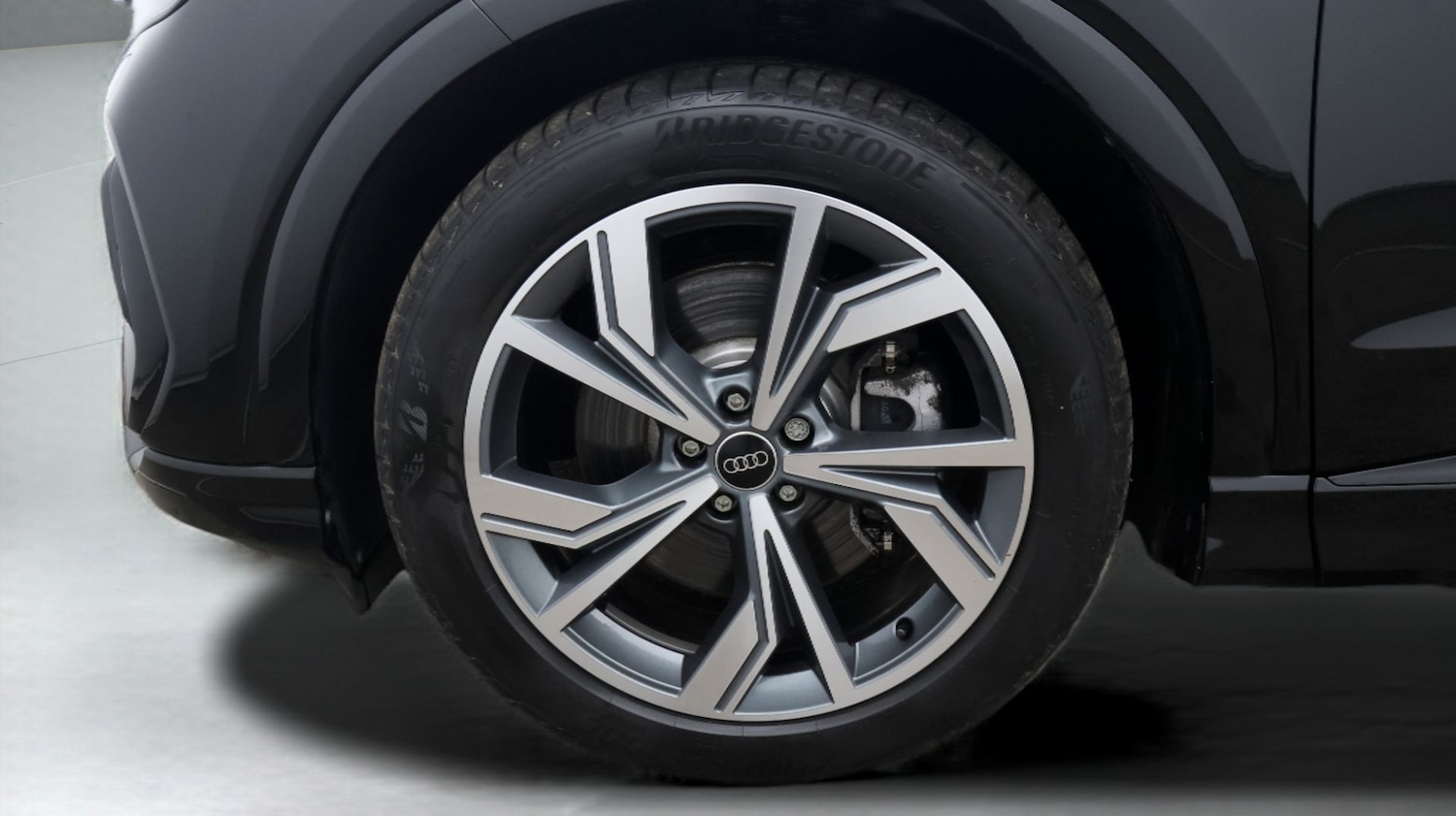 Used Audi Q4 e-tron 2024 for sale - 77382850: Photo 18