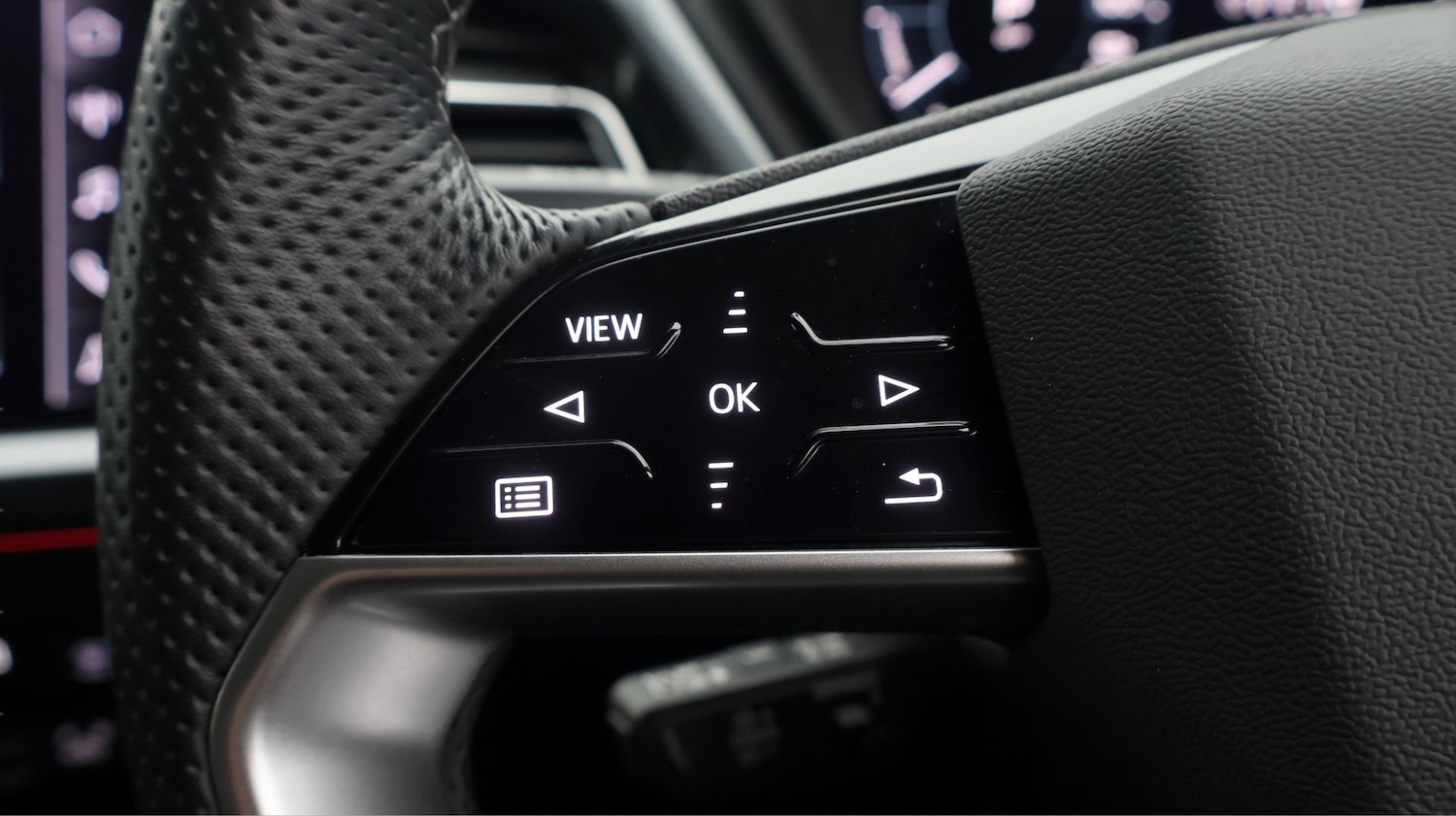 Used Audi Q4 e-tron 2024 for sale - 77382850: Photo 24