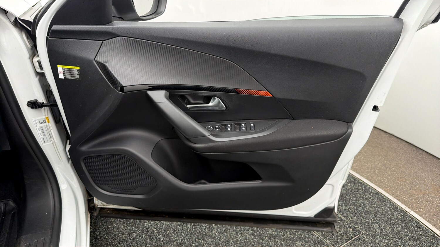 Used Peugeot 2008 2022 for sale - 78162309: Photo 14