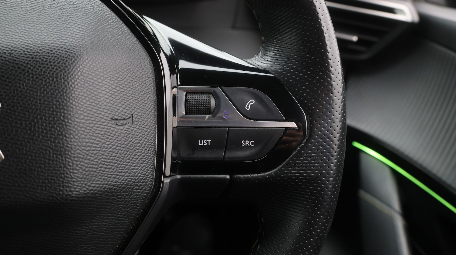 Used Peugeot 208 2023 for sale - 77746046: Photo 24