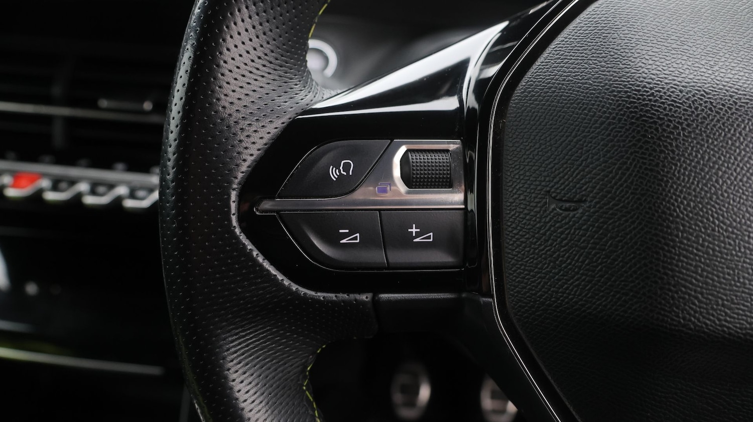 Used Peugeot 208 2023 for sale - 77746046: Photo 25