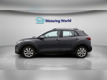 Used Kia Stonic 2022 for sale - 77747543: Photo