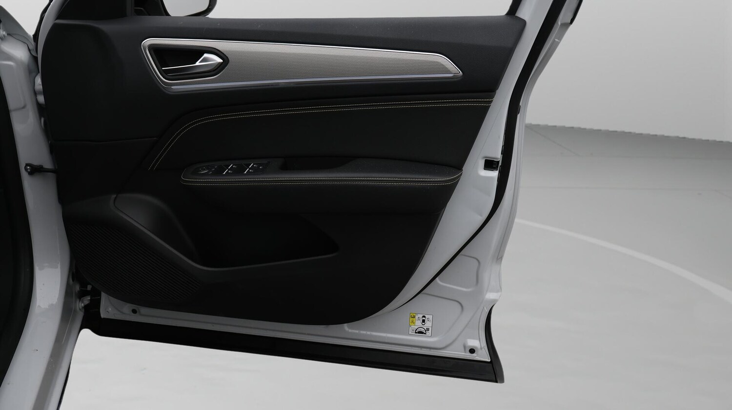 Used Renault Arkana 2025 for sale - 76538404: Photo 16