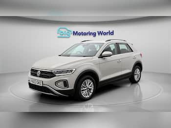 Used Volkswagen T-Roc 2023 for sale - 79623937: Photo