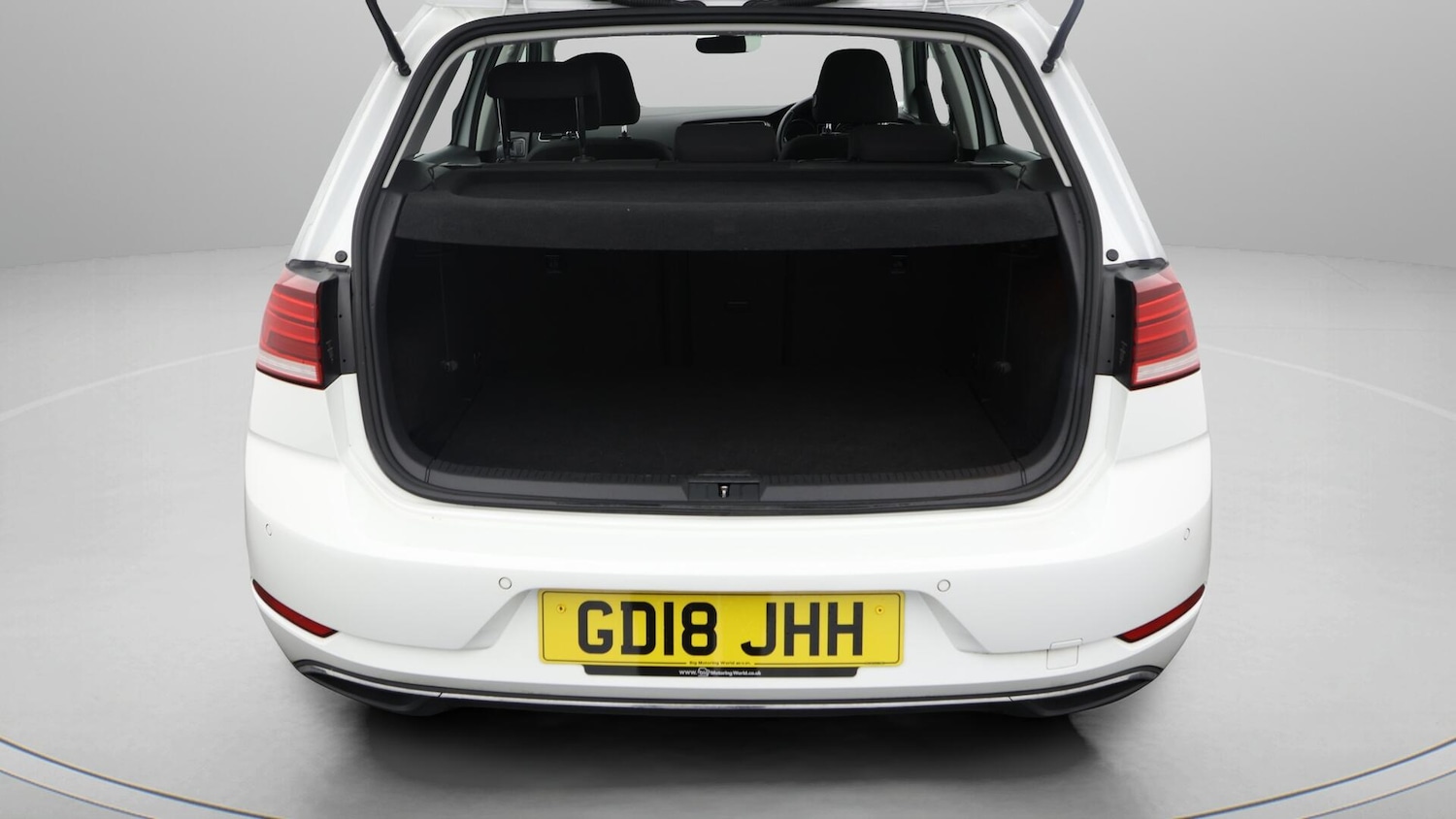 Used Volkswagen Golf 2018 for sale - 76645328: Photo 18