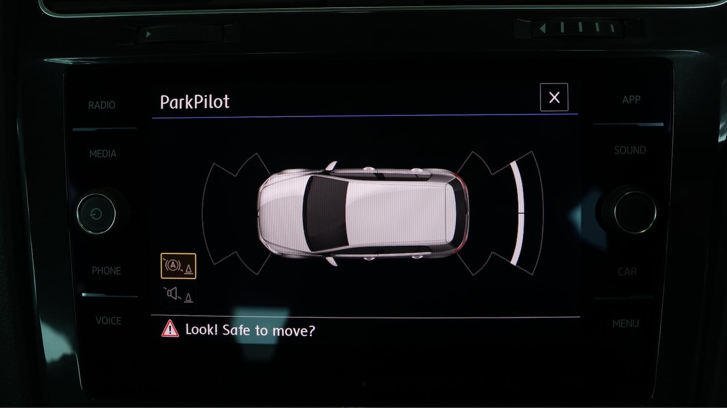 Used Volkswagen Golf 2018 for sale - 76645328: Photo 25