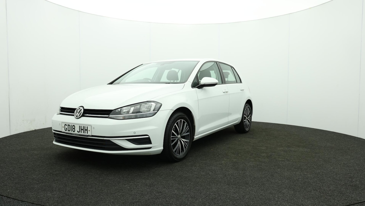 Used Volkswagen Golf 2018 for sale - 76645328: Photo 63