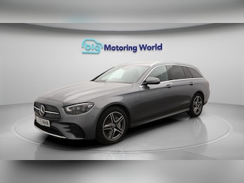 Used Mercedes-Benz E Class 2020 for sale - 76201377: Photo 4