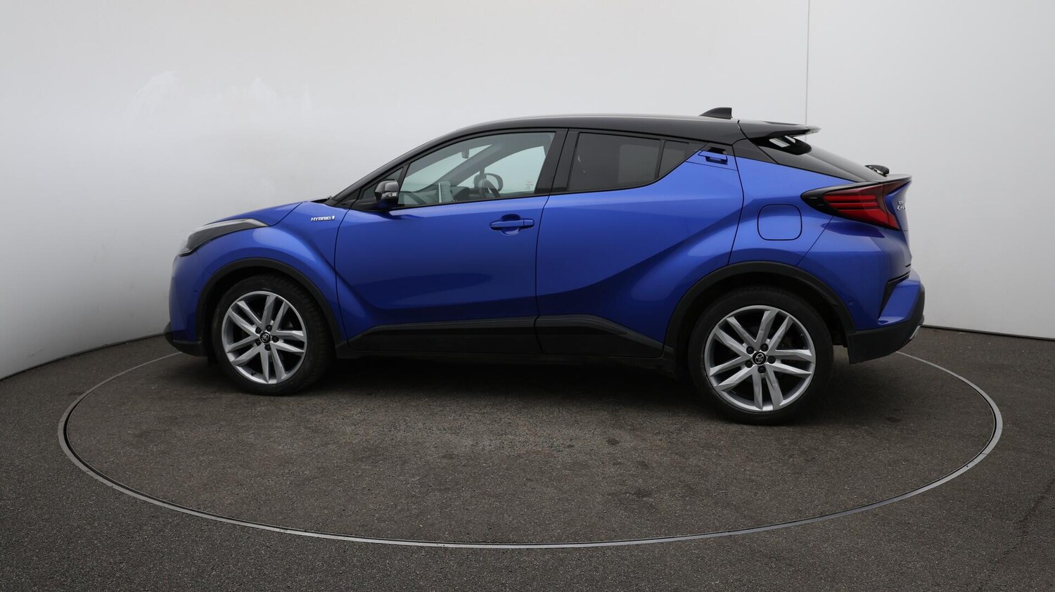 Used Toyota C-HR 2022 for sale - 76083882: Photo 60