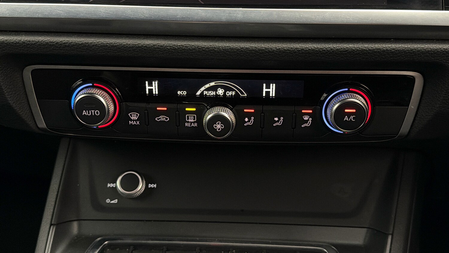 Used Audi Q3 2022 for sale - 78039547: Photo 11