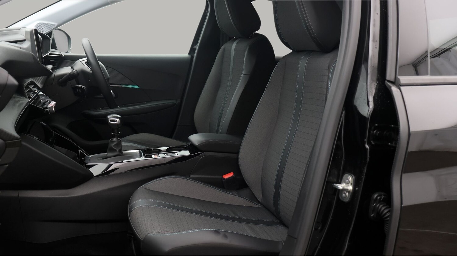 Used Peugeot 208 2022 for sale - 77232882: Photo 14