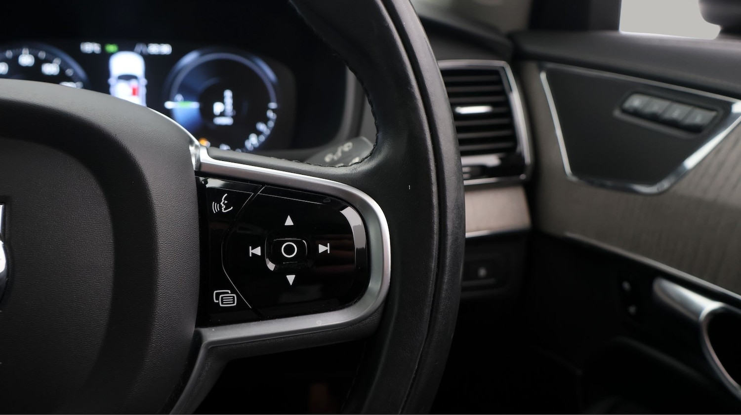 Used Volvo XC90 2021 for sale - 77431783: Photo 27