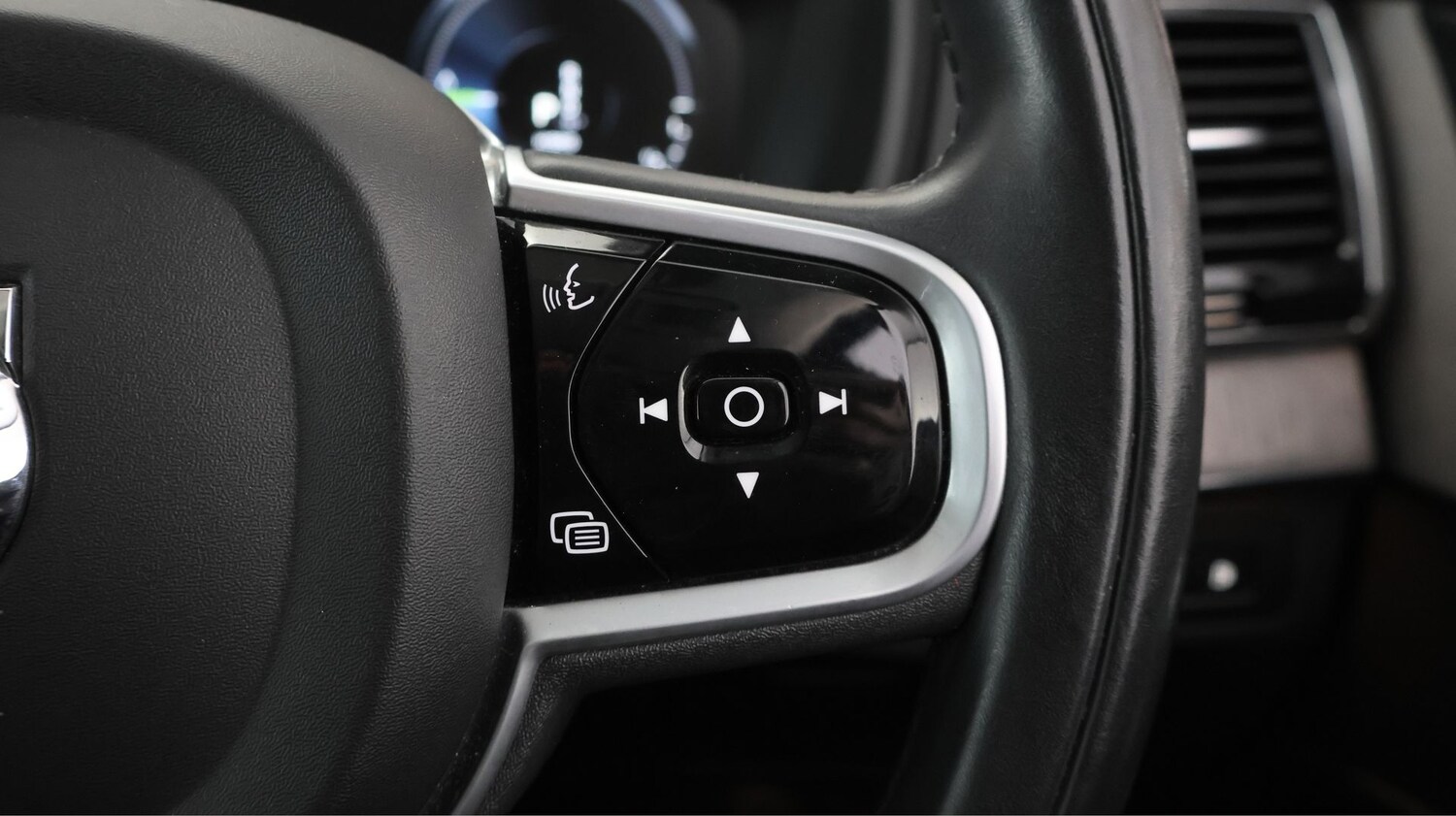 Used Volvo XC90 for sale - 78131491: Photo 25