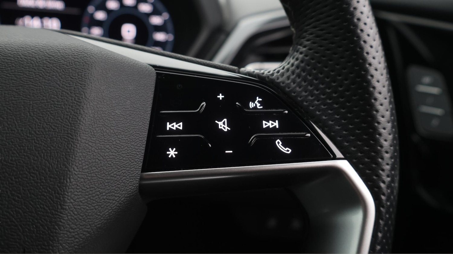 Used Audi Q4 e-tron 2022 for sale - 76689861: Photo 27