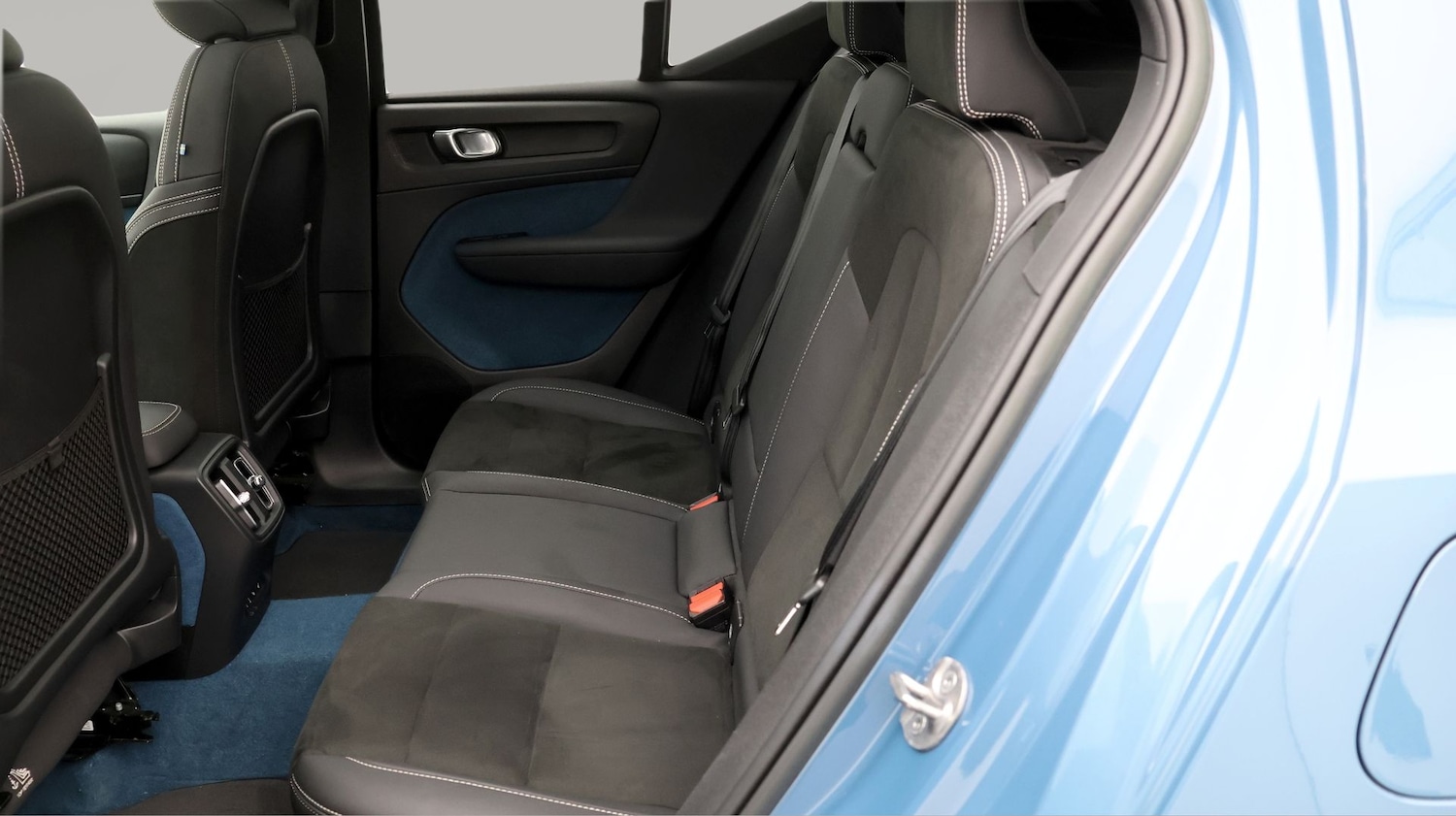 Used Volvo XC40 2023 for sale - 77349776: Photo 16