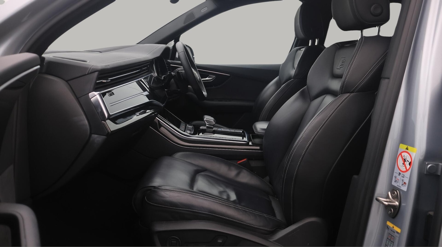 Used Audi Q7 2023 for sale - 76671346: Photo 15