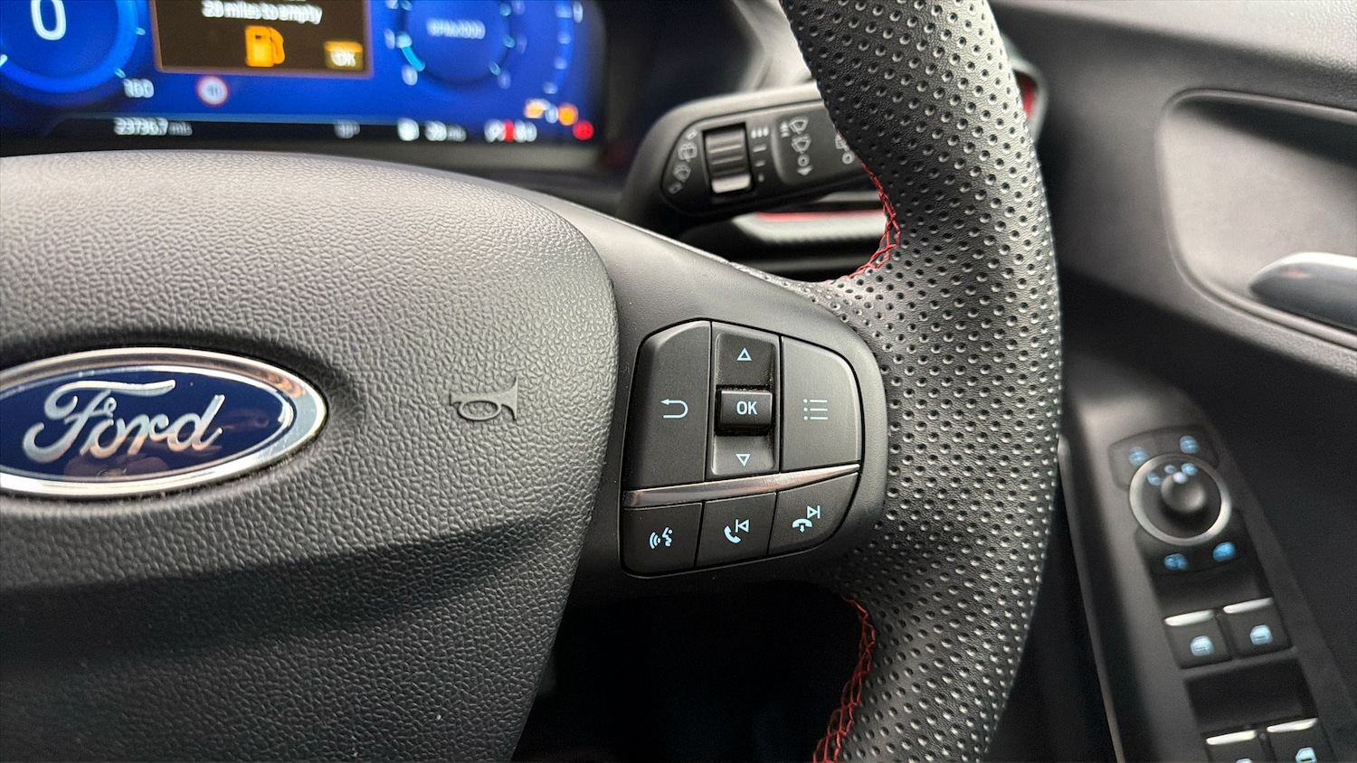 Used Ford Puma 2023 for sale - 78168625: Photo 24