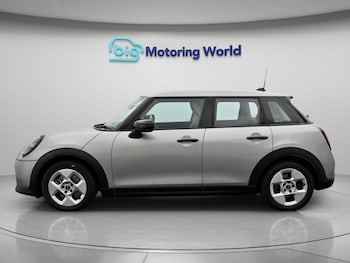 Used MINI Cooper 2024 for sale - 79555917: Photo