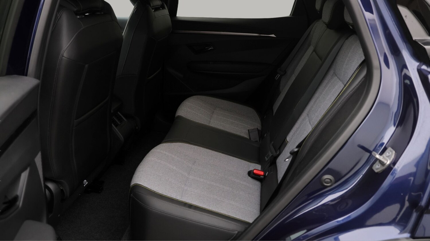 Used Renault Megane E Tech 2023 for sale - 77610300: Photo 16