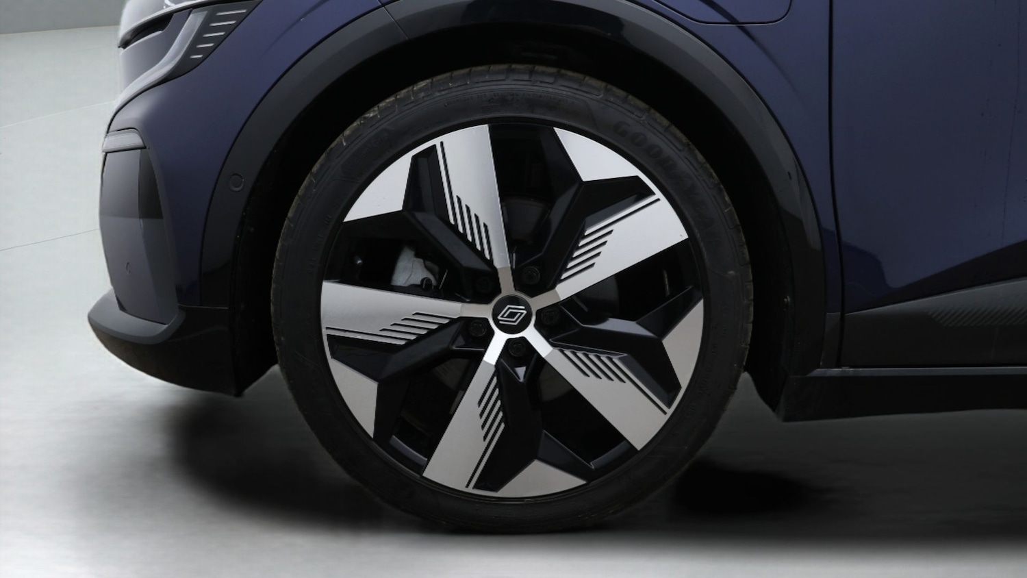 Used Renault Megane E Tech 2023 for sale - 77610300: Photo 18