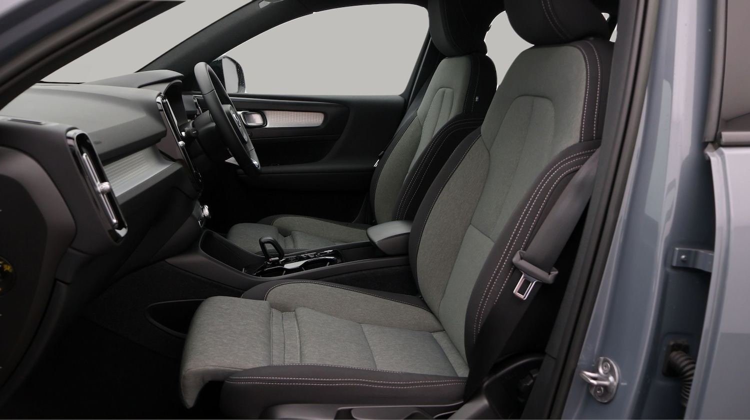 Used Volvo XC40 for sale - 77618751: Photo 14